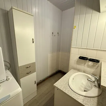 Proche Avec Balcon Et Parking - Fr-1-652-53 * Saint-Hilaire-de-Riez